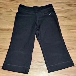 EUC Nike Dri-Fit Size Small